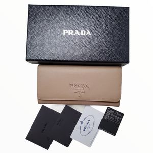 ‼️SOLD‼️PRADA LONG WALLET SAFFIANO SHINE LEATHER